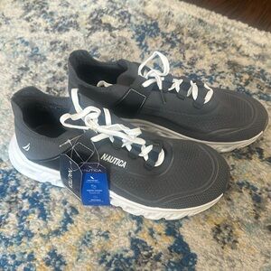 Nautica - Women’s “Comfort NavTech” Sneaker Size 9.5  NWT